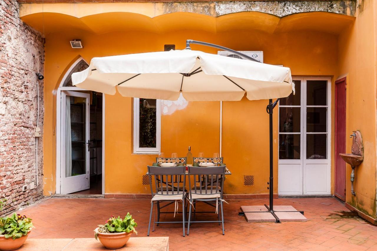Hostly - Garden House Near The Tower - Historical House With Private Garden Appartement Pisa Buitenkant foto